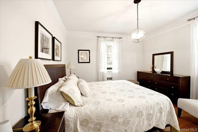 Tucked away in a quiet tree lined street in the heart of Indian - photo 21