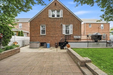 Tucked away in a quiet tree lined street in the heart of Indian - photo 28