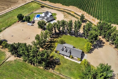 Snake River - Owyhee County Home For Sale in Wilder Idaho