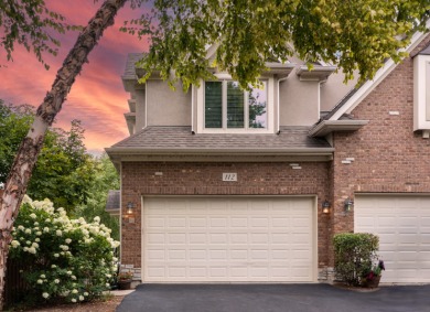 Lake Townhome/Townhouse For Sale in Wauconda, Illinois
