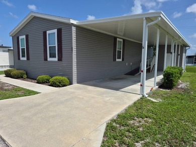 FABULOUS 3 BEDROOM 2 BATH IN WINDMILL VILLAGE! THIS HOME IS ONLY - photo 3