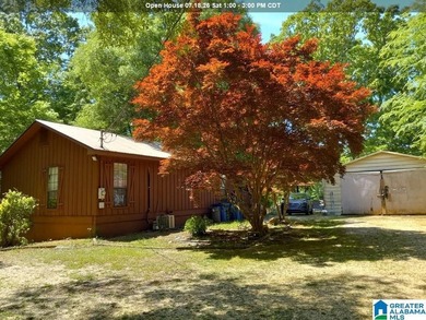 Enjoy affordable waterfront living on beautiful Lay Lake! - photo 1