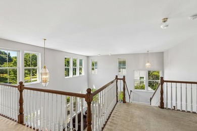 Welcome to this beautifully maintained 4-bedroom, 2.5-bath home - photo 14