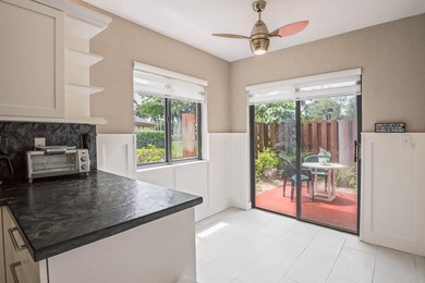 Updated 2-bedroom + den, 2-bathroom first-floor unit with golf - photo 16