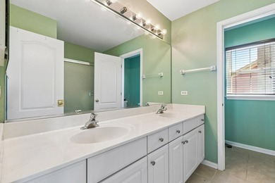 Welcome to this beautifully maintained 4-bedroom, 2.5-bath home - photo 19