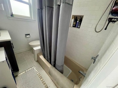 Woodlawn legal brick Triplex! Well maintained home with 3 bright - photo 22