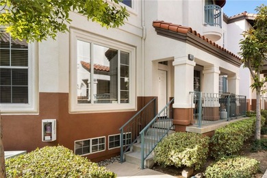 Welcome to this beautifully updated, move-in ready townhouse - photo 3