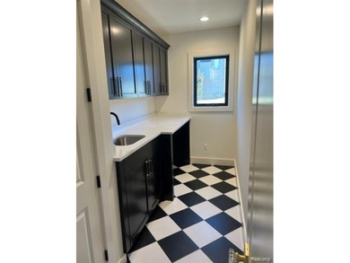 **To Be Built** Home listed is the beautiful 4 bedroom Arlington - photo 21