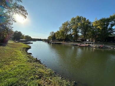 WATERFRONT LOT ON QUIET COVE! - photo 9