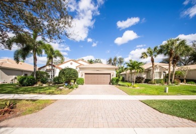 Lake Home For Sale in Boynton Beach, Florida