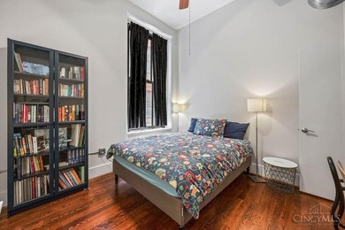 Spectacular and gorgeous 3 bdrm, 2 bath condo 1,602sqft, open - photo 25