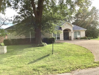 Cedar Creek Lake Home For Sale in Star Harbor Texas