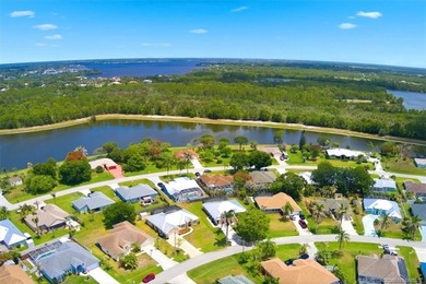 Welcome to this stunning 3 bedroom, 2.5 baths POOL home at - photo 29