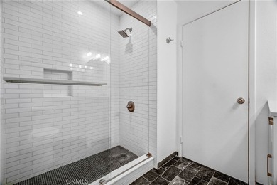 Those in-the-know, know Belmont Heights is the place to live in - photo 20