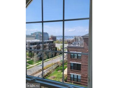 The largest and only 24-foot Hancock end unit with open Central - photo 33