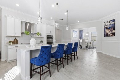 Well Appointed 3 bedrooms 2.5 bath home located on the lake in - photo 9