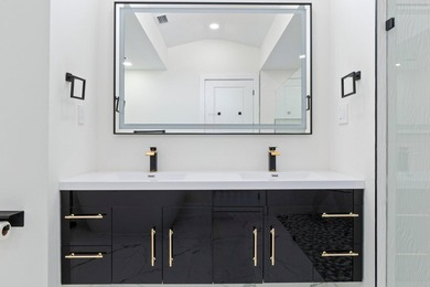 Stunning REMODELED home is a coastal contemporary architecture - photo 41