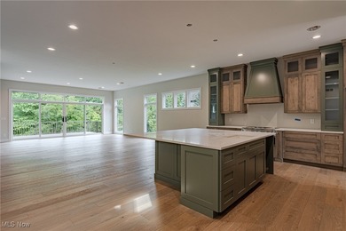 This brand-new Kingdom Home Builders custom residence, currently - photo 5
