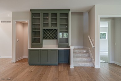 This brand-new Kingdom Home Builders custom residence, currently - photo 6
