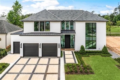 Experience elevated living located on the 7th hole of Tchefuncte - photo 1