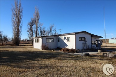 Big Horn River Home For Sale in Hardin Montana