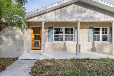 Beautiful South Lakeland Pool home that has been remodeled from - photo 2