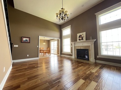 Like a new home on the corner of the lake in the Country Ridge - photo 5
