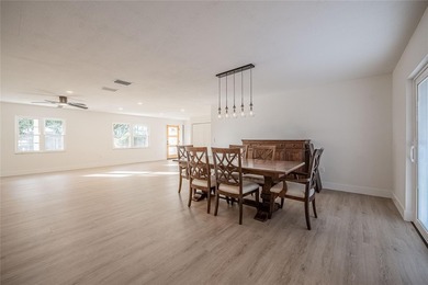Beautiful South Lakeland Pool home that has been remodeled from - photo 9