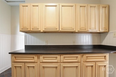 HAVE YOU BEEN LOOKING FOR A DUPLEX WHERE YOU CAN LIVE IN ONE - photo 8
