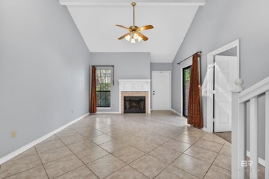 Lakewood Townhomes is a great complex located within walking - photo 12