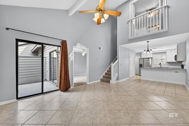 Lakewood Townhomes is a great complex located within walking - photo 13