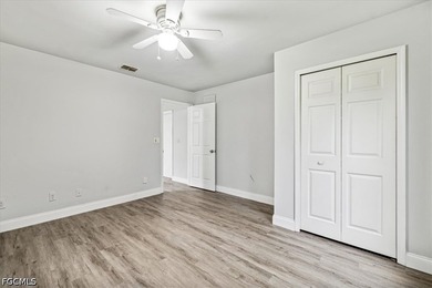 This Single Family home offer 3-bedroom, 2-bathroom located in - photo 15