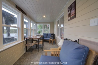 BELOW APPRAISAL. Great summer getaway 2 bed plus queen loft - photo 22