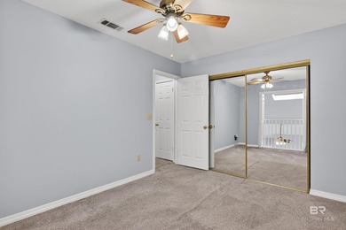 Lakewood Townhomes is a great complex located within walking - photo 33