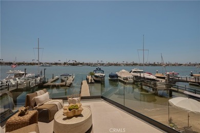 On an island where the standard lot runs ninety feet deep, 809 - photo 10