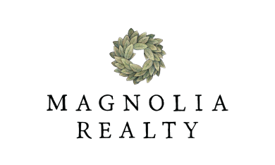 Kristi Sanguinet with Magnolia Realty in TX advertising on LakeHouse.com