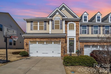 Lake Wylie Townhome/Townhouse For Sale in Tega Cay South Carolina