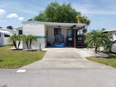 Lake Home For Sale in Avon Park, Florida