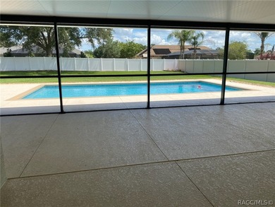 Welcome to a home designed for those who value comfort, privacy - photo 22