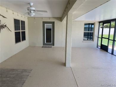 Welcome to a home designed for those who value comfort, privacy - photo 25