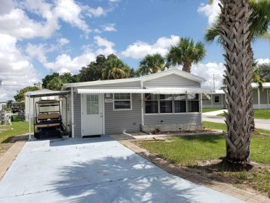 Silver Lake - Highlands County Home For Sale in Avon Park Florida