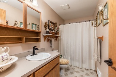 Experience the best of Pacific Northwest living at Fishhawk - photo 13
