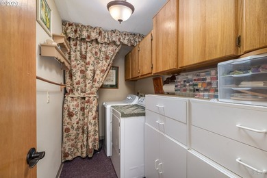 Experience the best of Pacific Northwest living at Fishhawk - photo 14