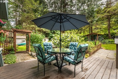 Experience the best of Pacific Northwest living at Fishhawk - photo 16