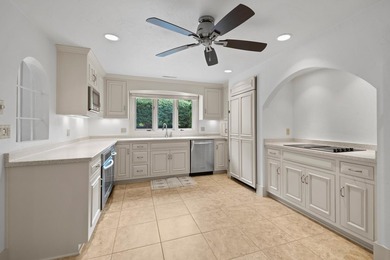 Welcome to this one-of-a-kind waterfront ranch in desirable - photo 17