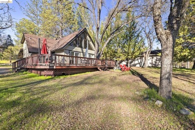 Welcome to Groveland, the gateway to Yosemite! Nestled on a - photo 27