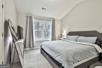 Escape the ordinary and discover serene living on over 10 acres - photo 34