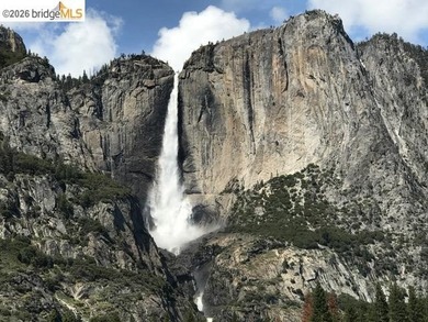 Welcome to Groveland, the gateway to Yosemite! Nestled on a - photo 49
