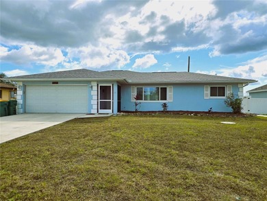 Port Charlotte Waterway Area Home For Sale in Port Charlotte Florida