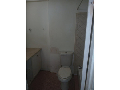 This is a charming two-family home that offers great potential - photo 10